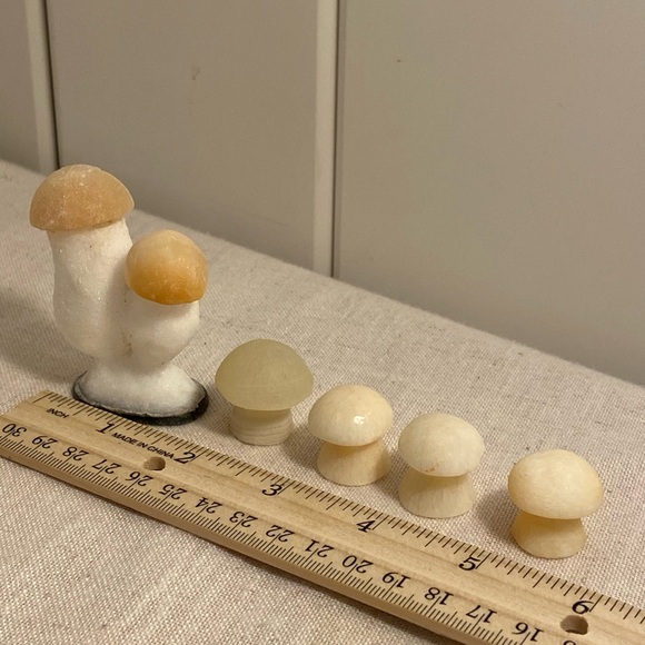 8 vintage mushroom figurine SET stone boho art painted ceramic LOT 70s MCM lot - Picture 10 of 16